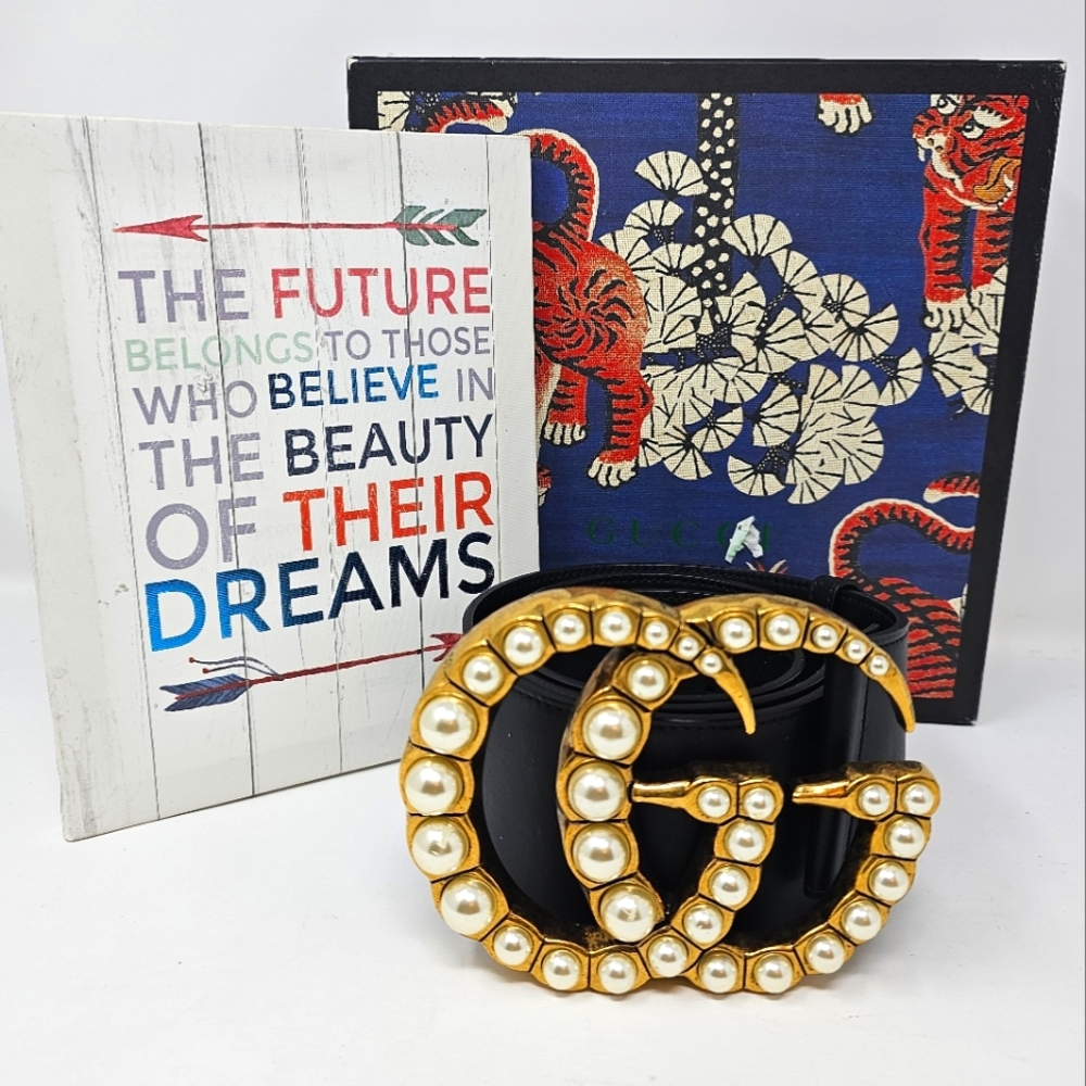 Gucci Moon Calfskin Pearl Double GG